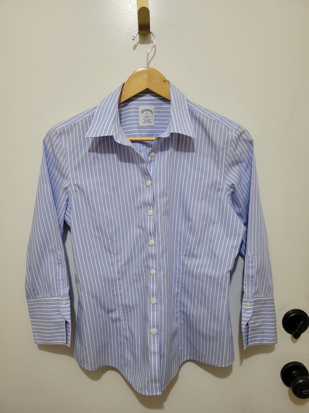 Brooks Brothers Womens Fitted Blue and White Striped Dress Shirt - 3/4 Sleeves